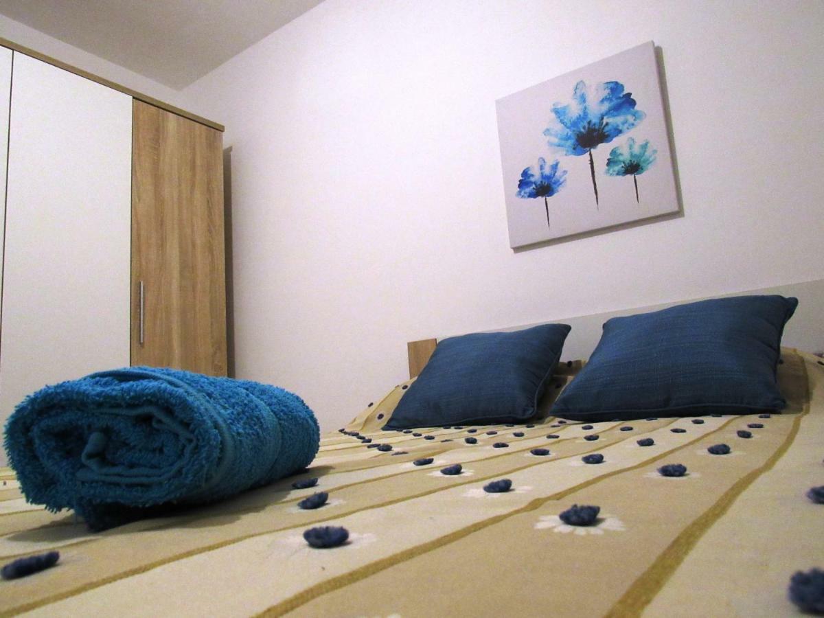 Appartement No8 @ Seabreeze Court à Mellieħa Extérieur photo